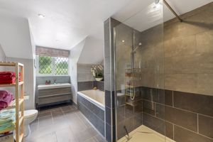 Photo 16- click for photo gallery